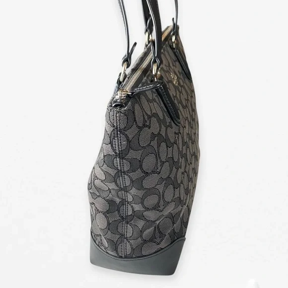 Coach Black Signature Jacquard Tote Shoulder Bag with Leather Trim + zip wallet - Picture 9 of 16